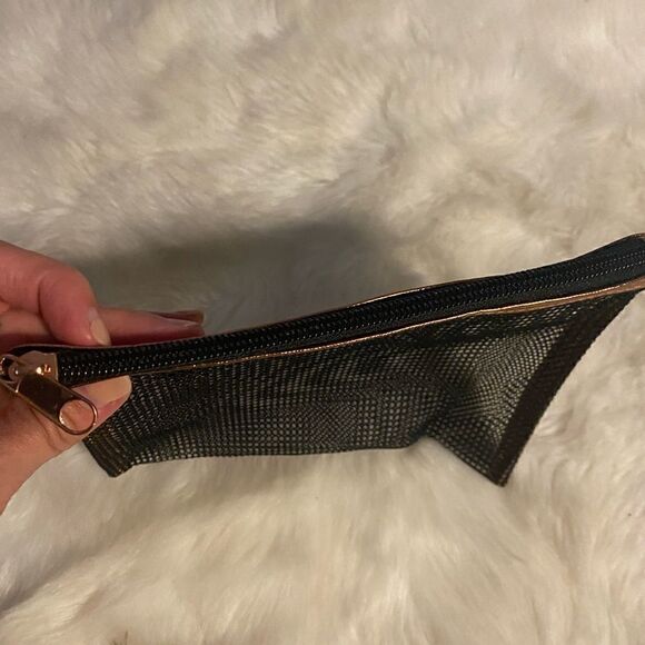 Soft mesh cosmetic case BNWOT #10 - Picture 2 of 3